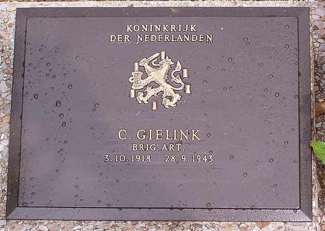 Afbeelding van graf of monument van Cornelis Gielink