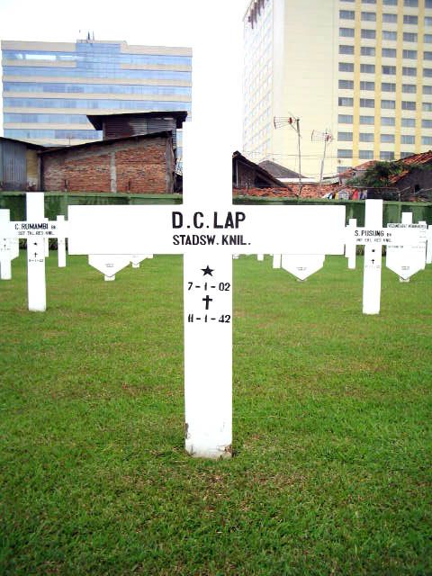 Afbeelding van graf of monument van Dirk Cornelis Lap