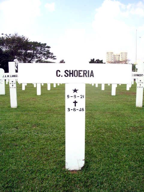 Afbeelding van graf of monument van Christo Shoeria