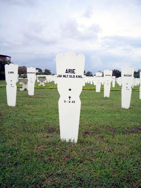 Afbeelding van graf of monument van Arie