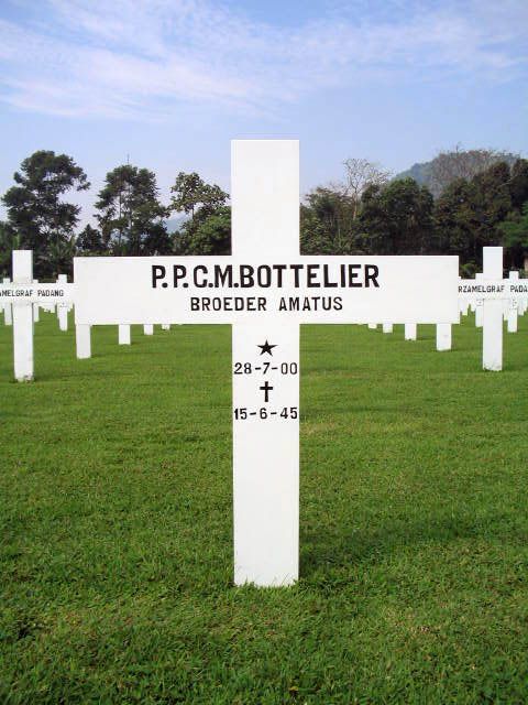 Afbeelding van graf of monument van Petrus Paulus Cornelis Maria Bottelier