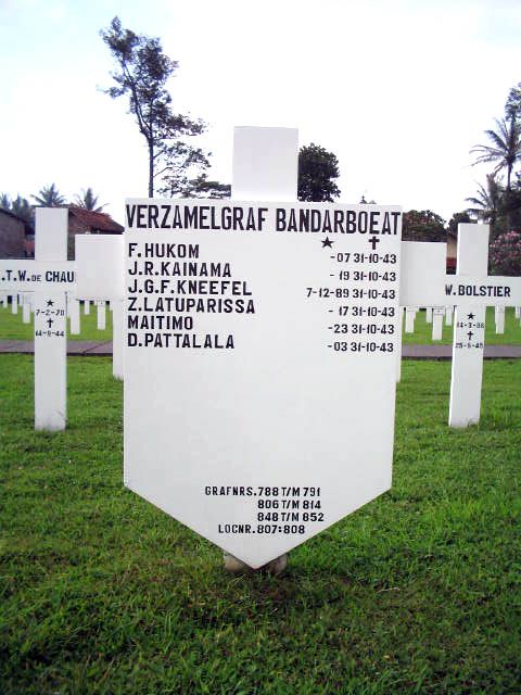 latuparissa.z.2005.jpg