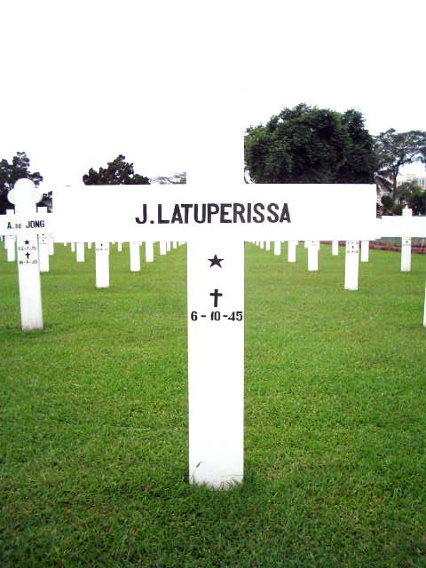 Afbeelding van graf of monument van J. Latuperissa